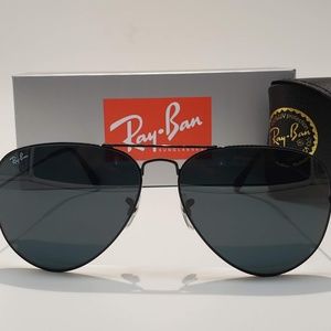Ray-Ban Aviator Series